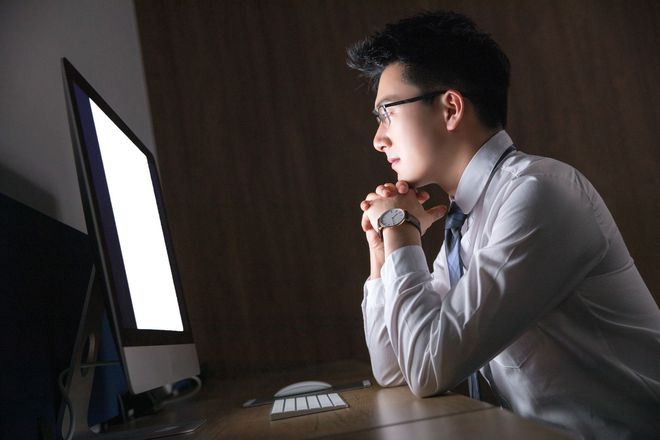 职场潜规则揭秘：你不曾听过的同事交流技巧